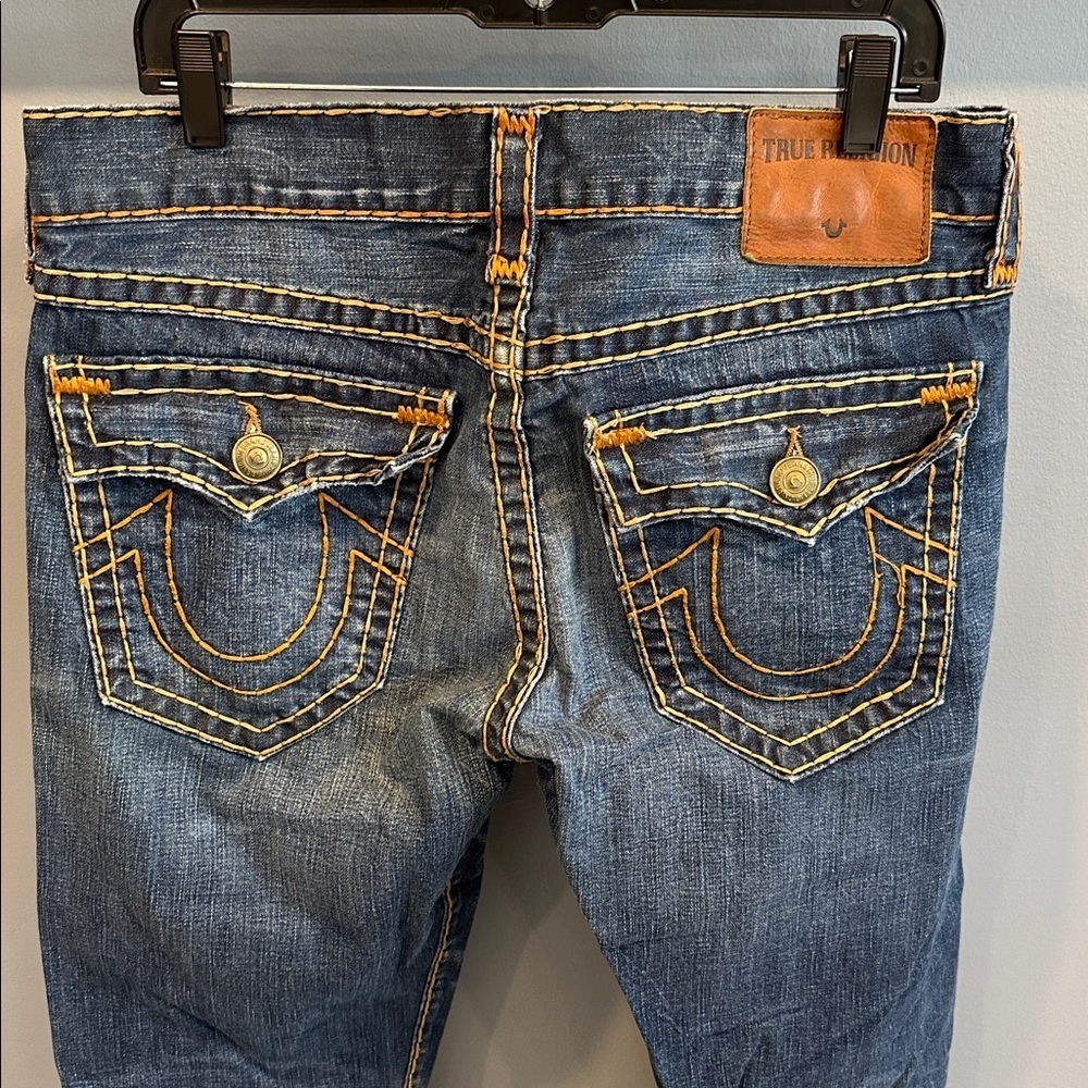 True Religion Made In USA Ricky Blue Meduim Wash Jeans Straight Leg Size 34 - Picture 6 of 9